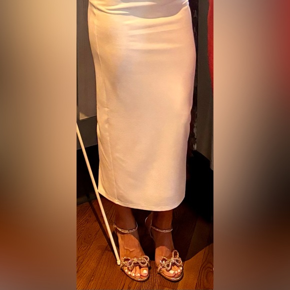 DREAM PAIRS Women's Heels - Picture 8 of 9